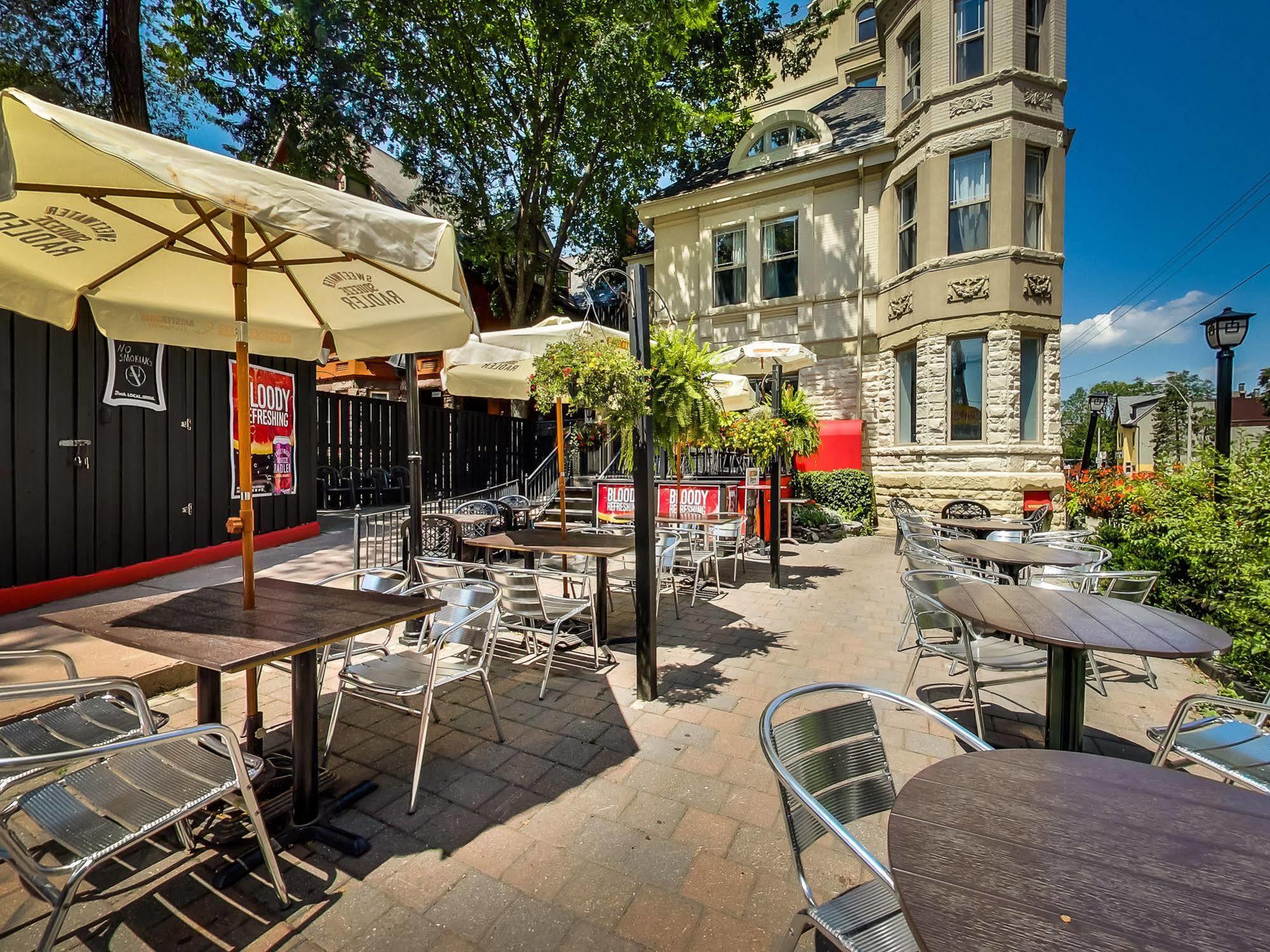 Isabella Hotel & Suites Торонто Экстерьер фото